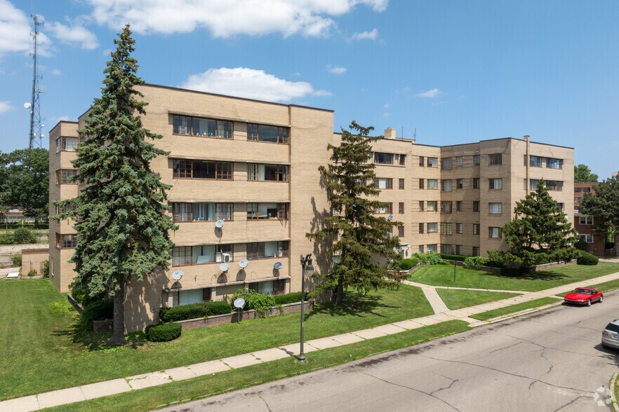 850 Whitmore Rd, Detroit, MI for sale - Primary Photo - Image 1 of 5