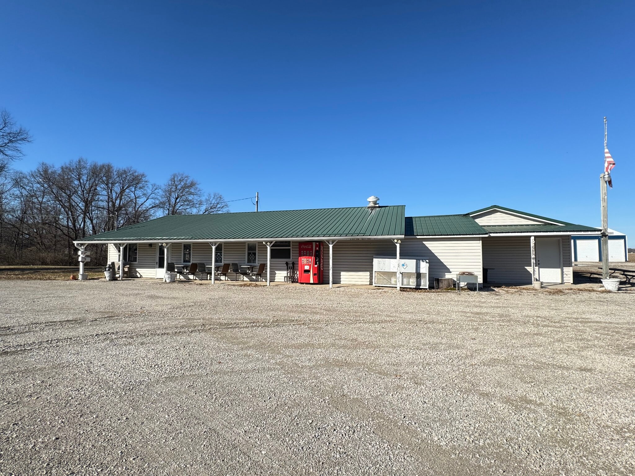 11489 E Clarksville Rd, Marshall, IL for sale Building Photo- Image 1 of 25