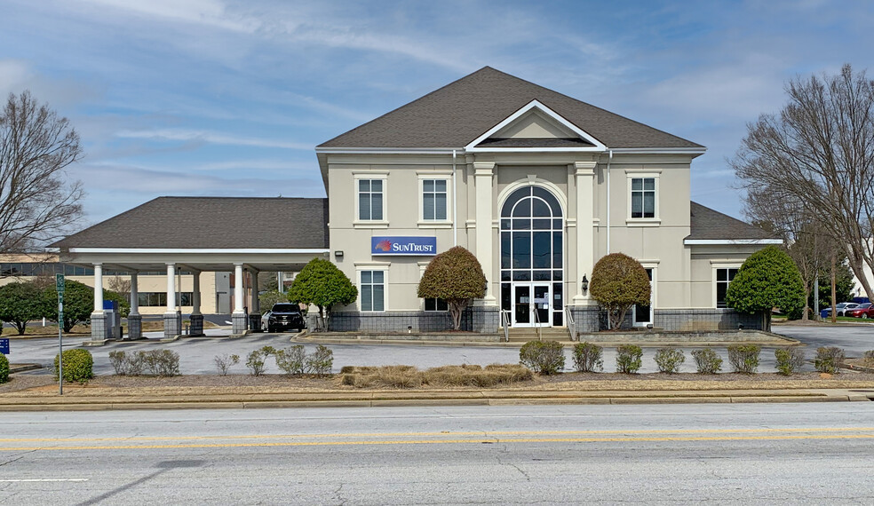 350 E Henry St, Spartanburg, SC for sale - Building Photo - Image 1 of 4