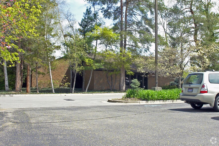 3330 Claystone St SE, Grand Rapids, MI for sale - Primary Photo - Image 1 of 1