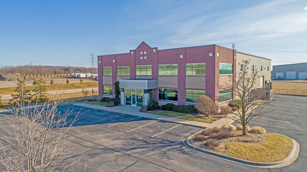 1110 Electric Ave, Wayland, MI for sale - Primary Photo - Image 1 of 1