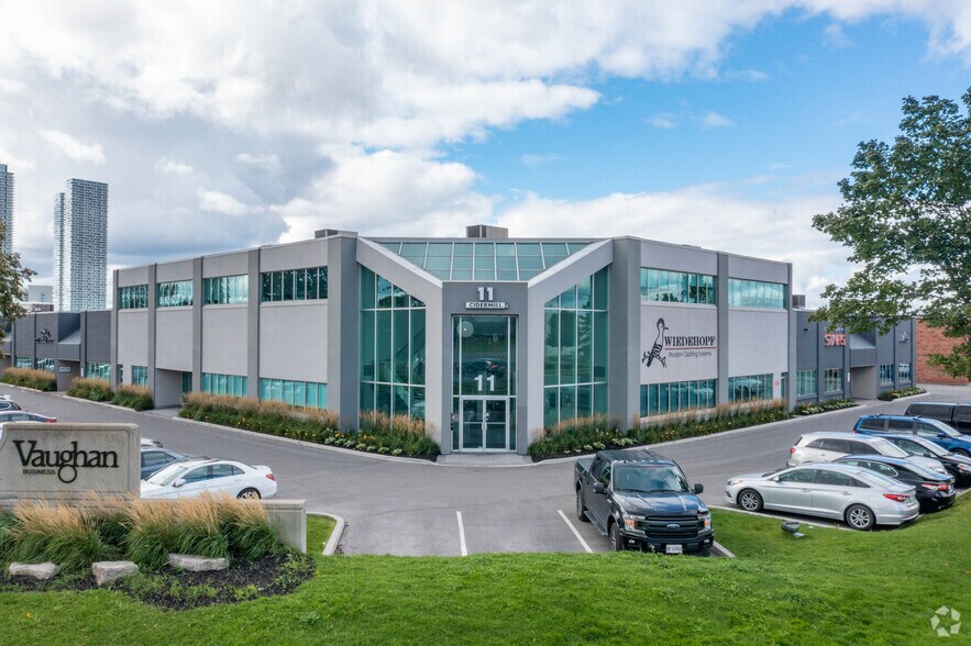 11 Cidermill Ave, Vaughan, ON for sale - Primary Photo - Image 1 of 1