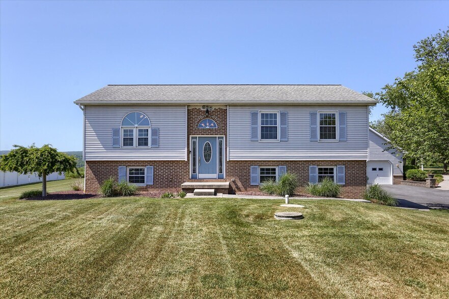 625 Brown Rd, Myerstown, PA 17067 Flex for Sale