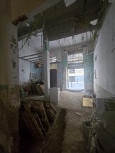 Retail in Madrid, Madrid for lease Interior Photo- Image 2 of 14