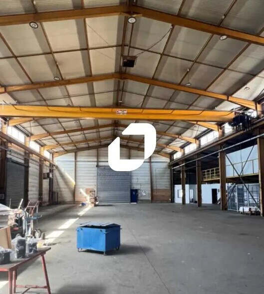 5 Avenue Karl Marx, Vaulx-en-Velin for lease - Building Photo - Image 3 of 16