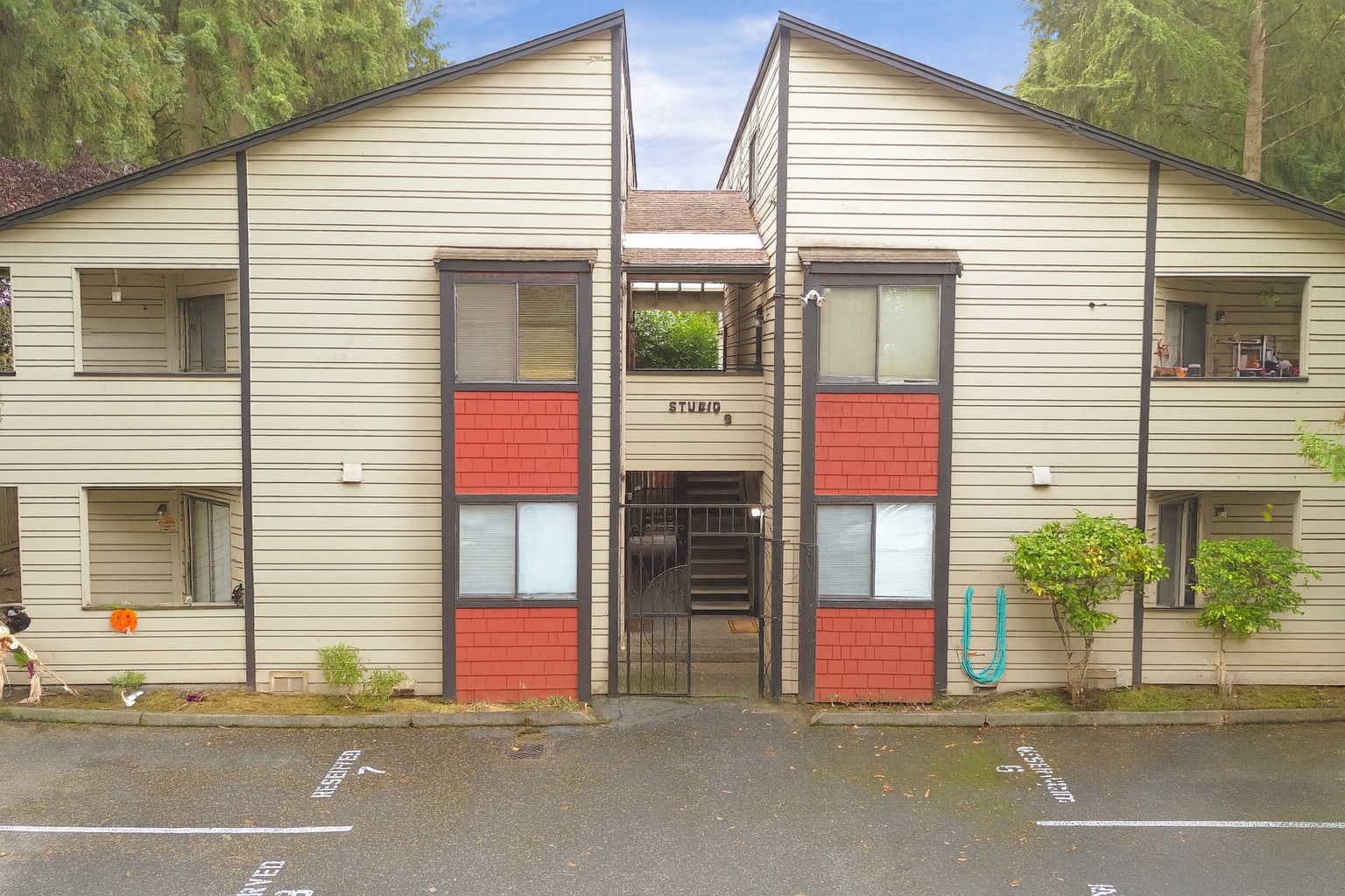 12607 NE 119th St, Kirkland, WA for sale Building Photo- Image 1 of 14