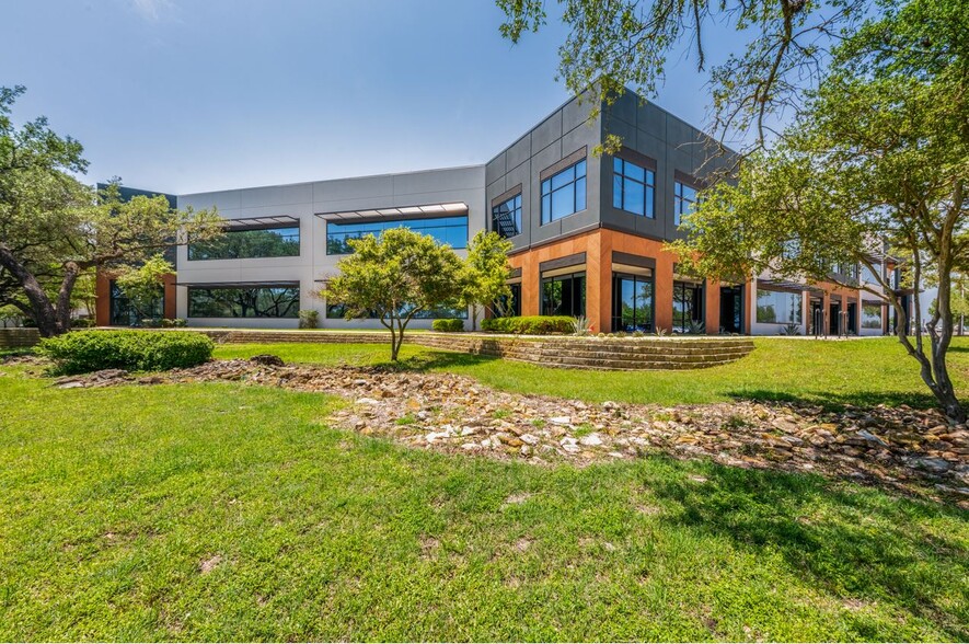 12515-2 Research Blvd, Austin, TX for lease - Building Photo - Image 3 of 13