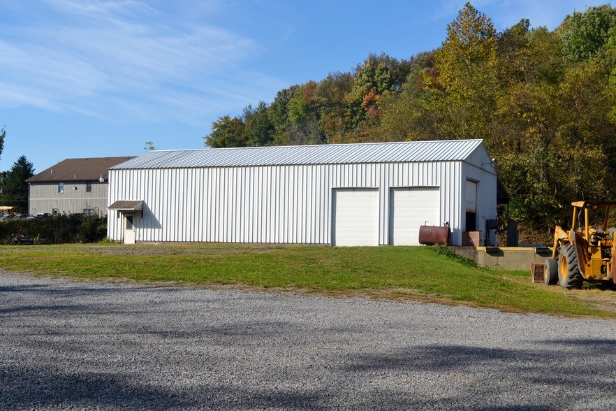 201 Prosource Ln, Volant, PA for sale - Building Photo - Image 3 of 6