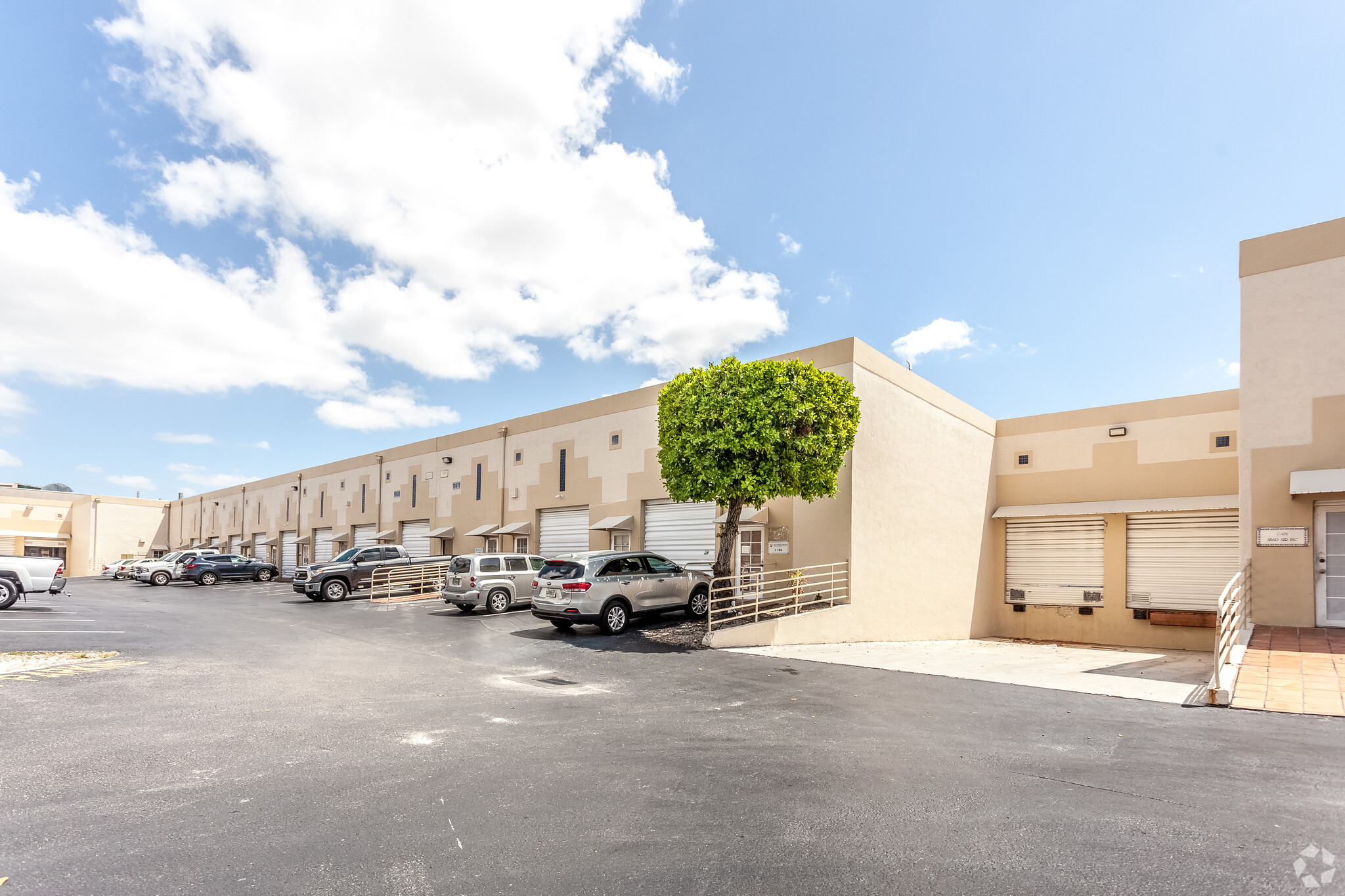 10411-10451 NW 28th, Doral, FL for lease Primary Photo- Image 1 of 7