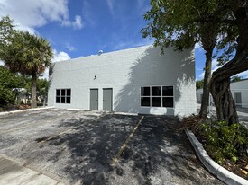 611 NE 42nd St, Deerfield Beach FL - Warehouse