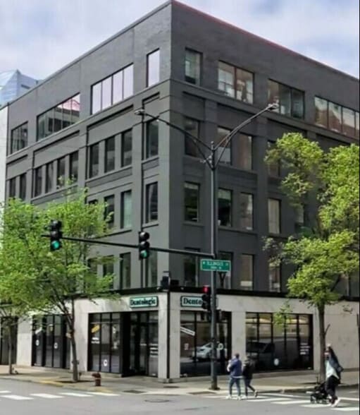 444 N Orleans St, Chicago, IL for lease - Building Photo - Image 2 of 9