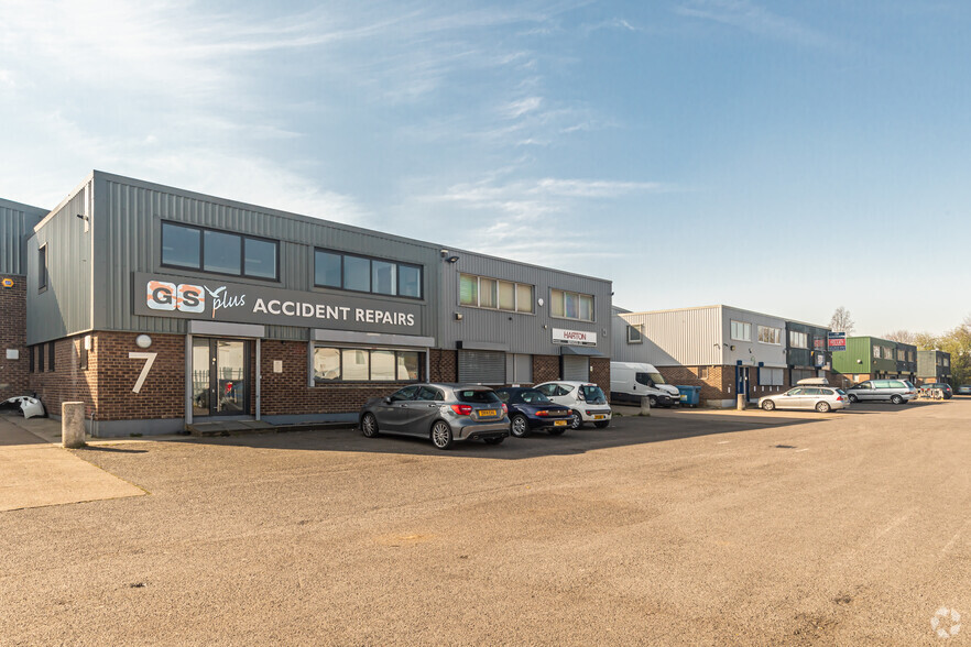 Eynsham Dr, London for lease - Primary Photo - Image 1 of 1