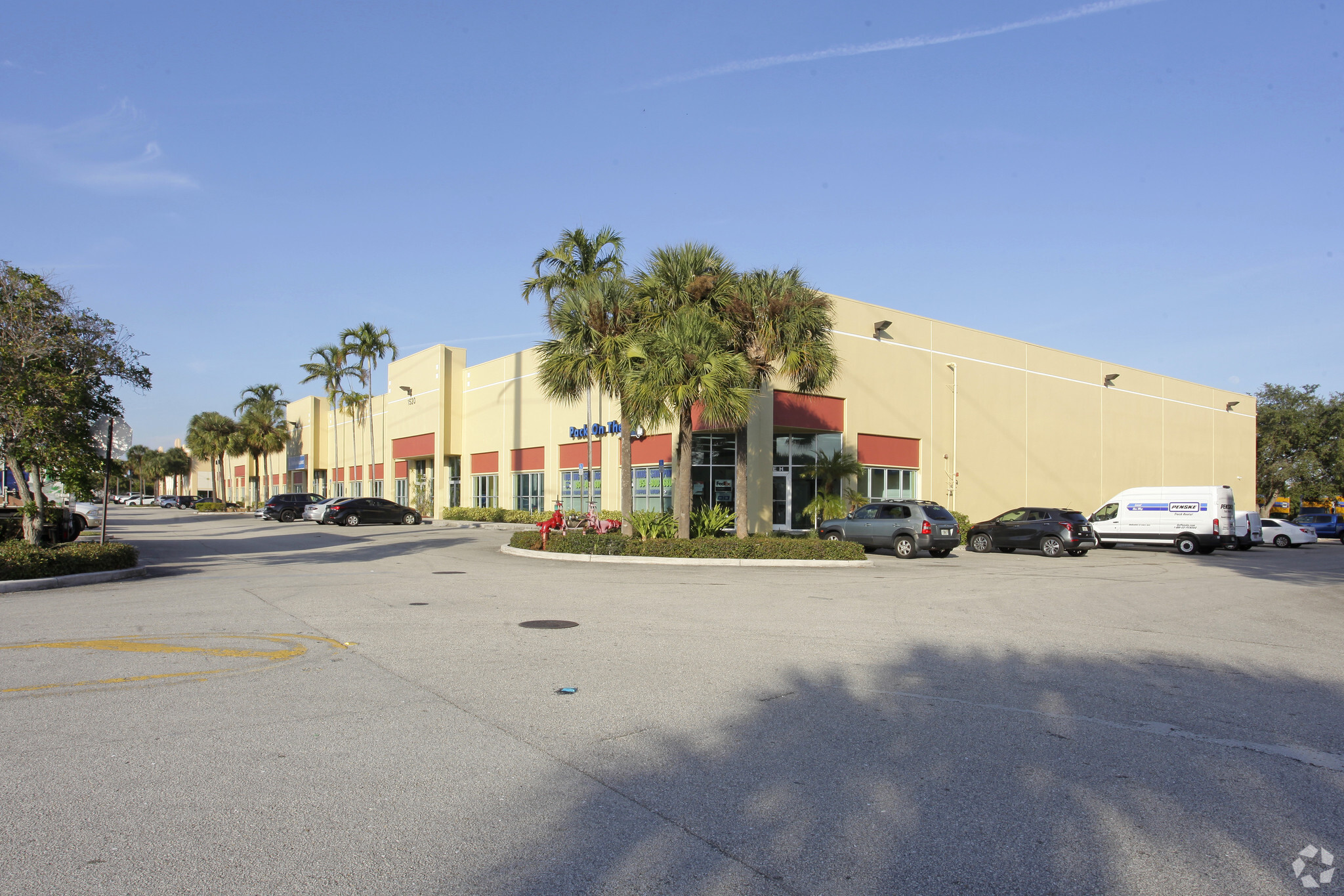 1520 S Powerline Rd, Deerfield Beach, FL for lease Building Photo- Image 1 of 8