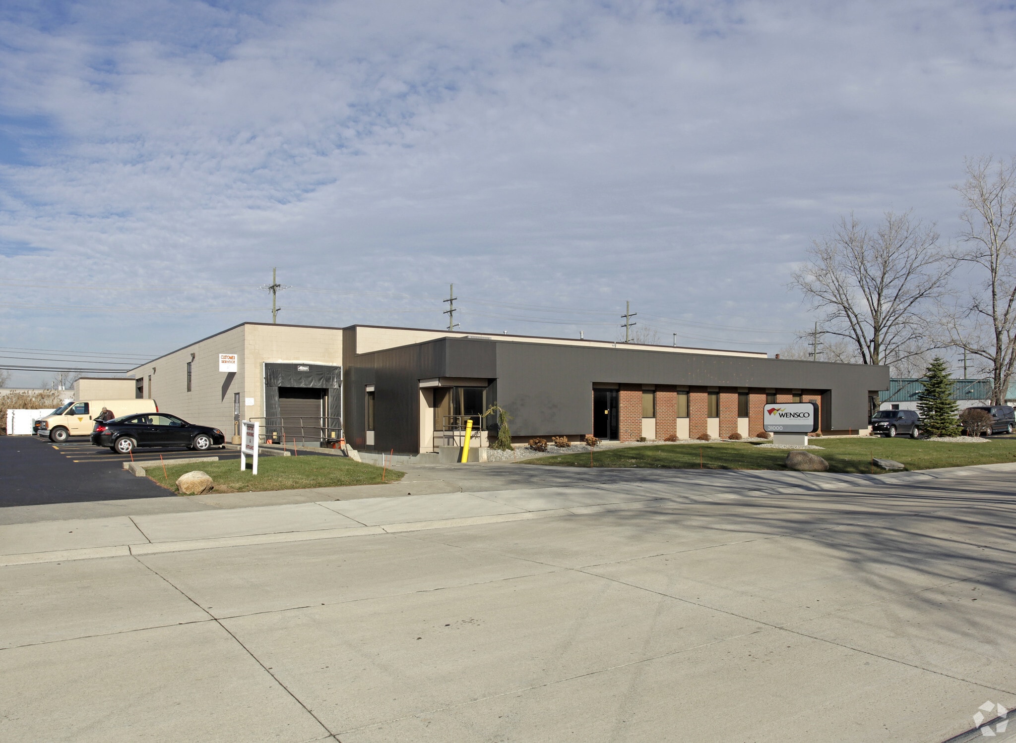 31000 Industrial Rd, Livonia, MI for sale Primary Photo- Image 1 of 1