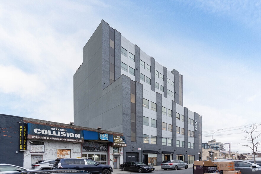 2250 59th St, Brooklyn, NY for lease - Building Photo - Image 3 of 11