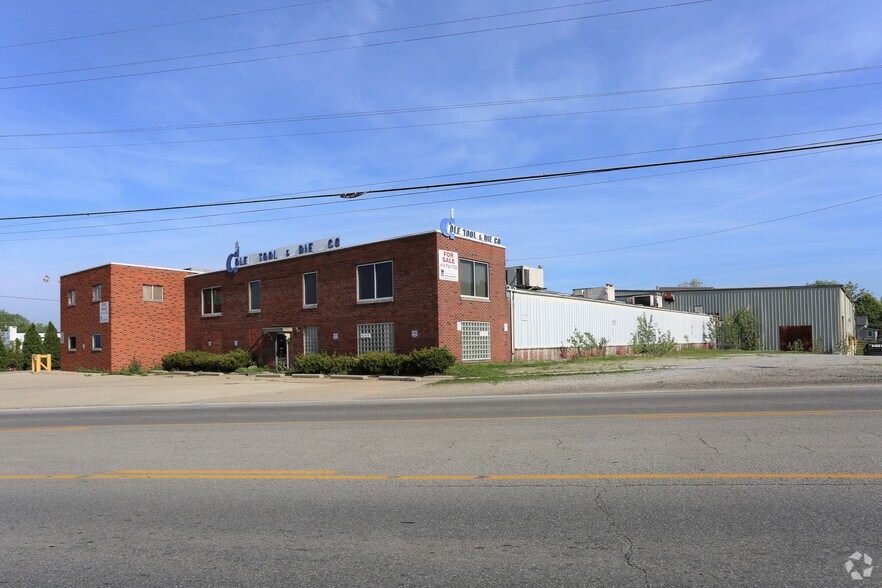 241 Ashland Rd, Mansfield, OH for sale - Primary Photo - Image 1 of 1