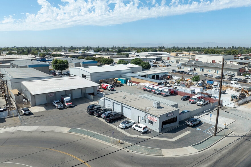 1236 Woodland Ave, Modesto, CA for sale - Building Photo - Image 1 of 25