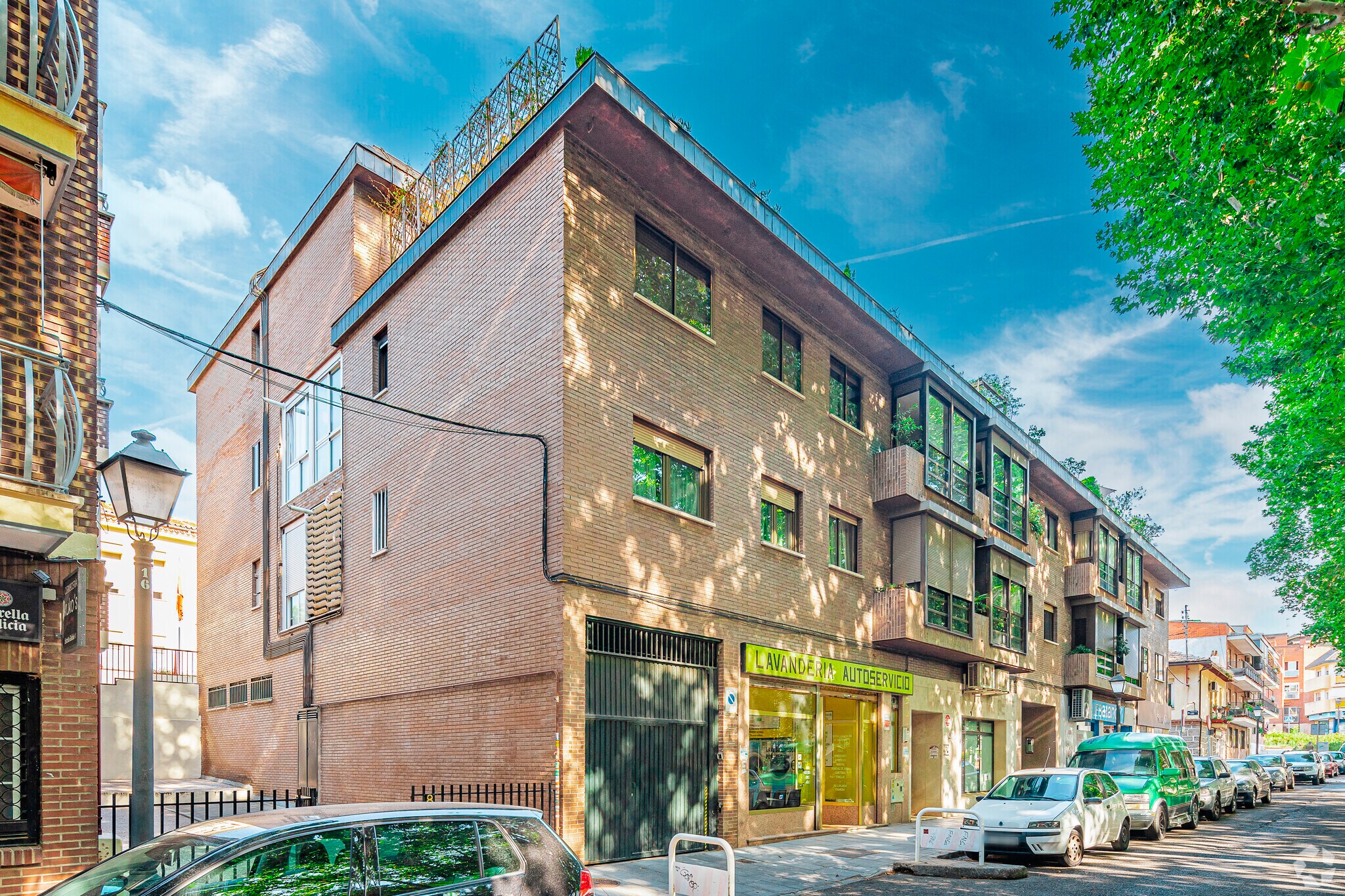 Multifamily in Madrid, Madrid for sale Building Photo- Image 1 of 1