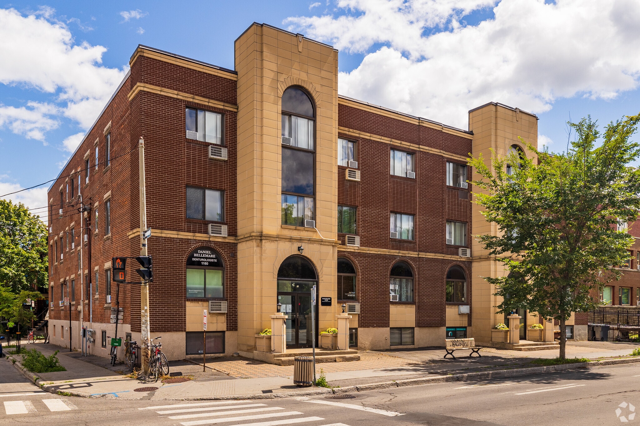 1150-1160 Blvd St-joseph, Montréal, QC for sale Primary Photo- Image 1 of 1