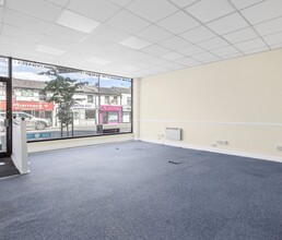 High St, Barnet for lease Interior Photo- Image 1 of 8