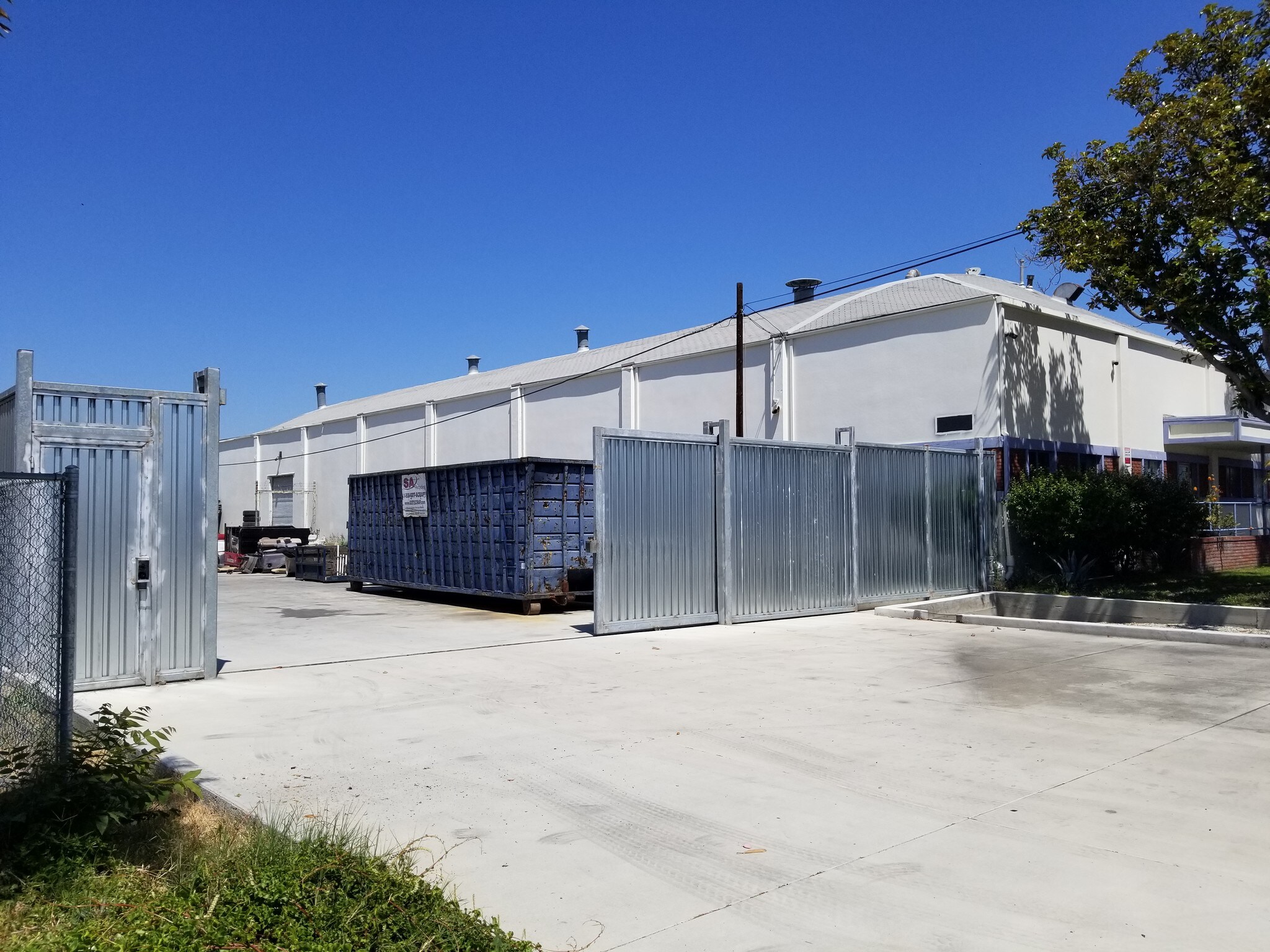 11921 Woodruff Ave, Downey, CA for sale Building Photo- Image 1 of 1