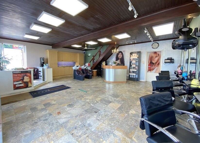 14 Queens Dr, Sandbach, CW11 1BW Retail for Sale