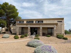 7440 E Karen Dr, Scottsdale, AZ for lease Interior Photo- Image 1 of 5