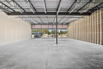 2139 Highway 146 Byp, Liberty, TX for lease Interior Photo- Image 2 of 6