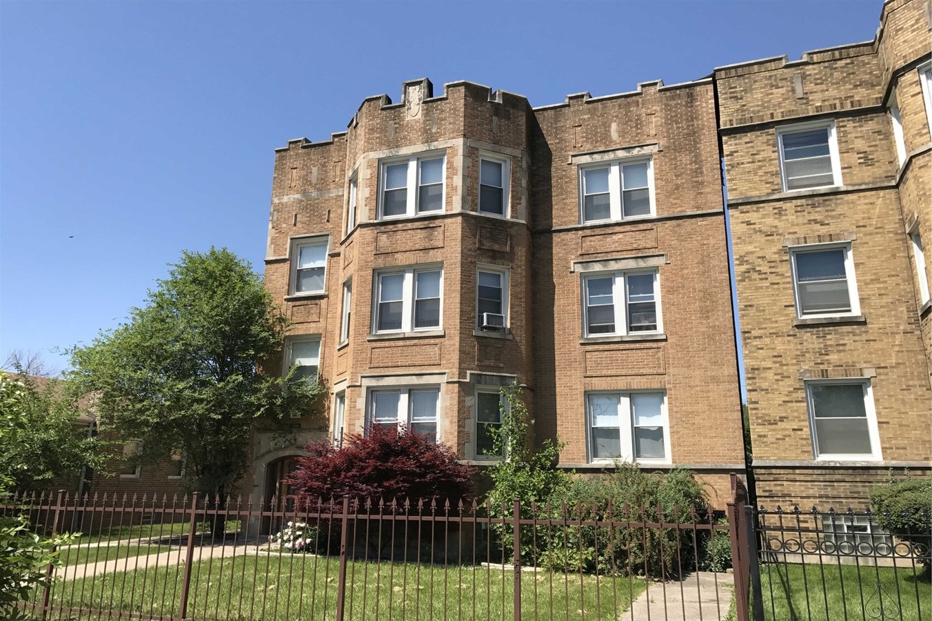 7344 S Artesian Ave, Chicago, IL 60629 | LoopNet