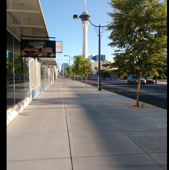 1409-1417 S Main St, Las Vegas, NV for sale - Building Photo - Image 3 of 3