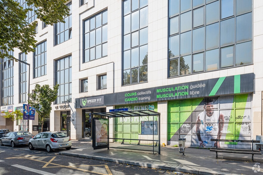 221 Avenue Du Président Wilson, Saint-Denis for lease - Building Photo - Image 2 of 3