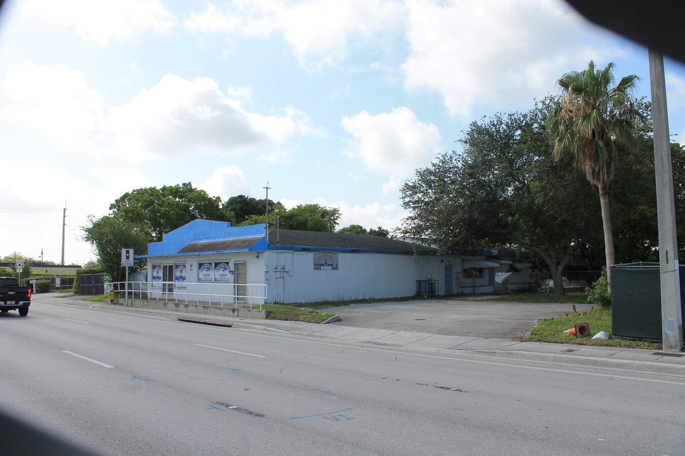 5624 Pembroke Rd, West Park, FL 33023 | LoopNet