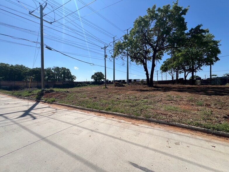 1509 Parker Rd, Grand Prairie, TX for sale - Other - Image 1 of 1