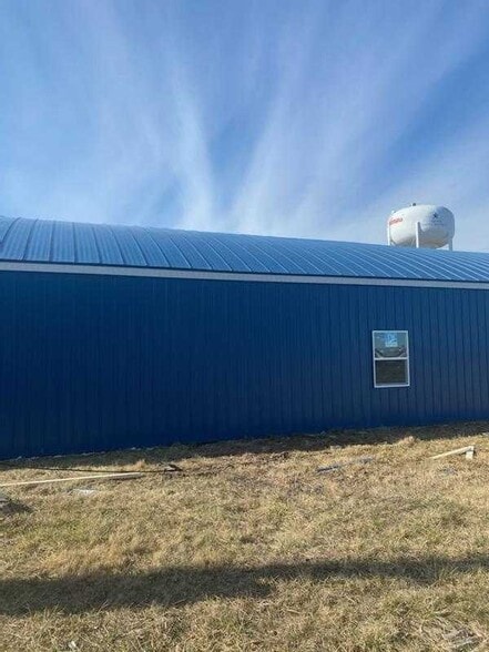 2707 Williamsburg Pike, Richmond, IN for lease - Building Photo - Image 2 of 8