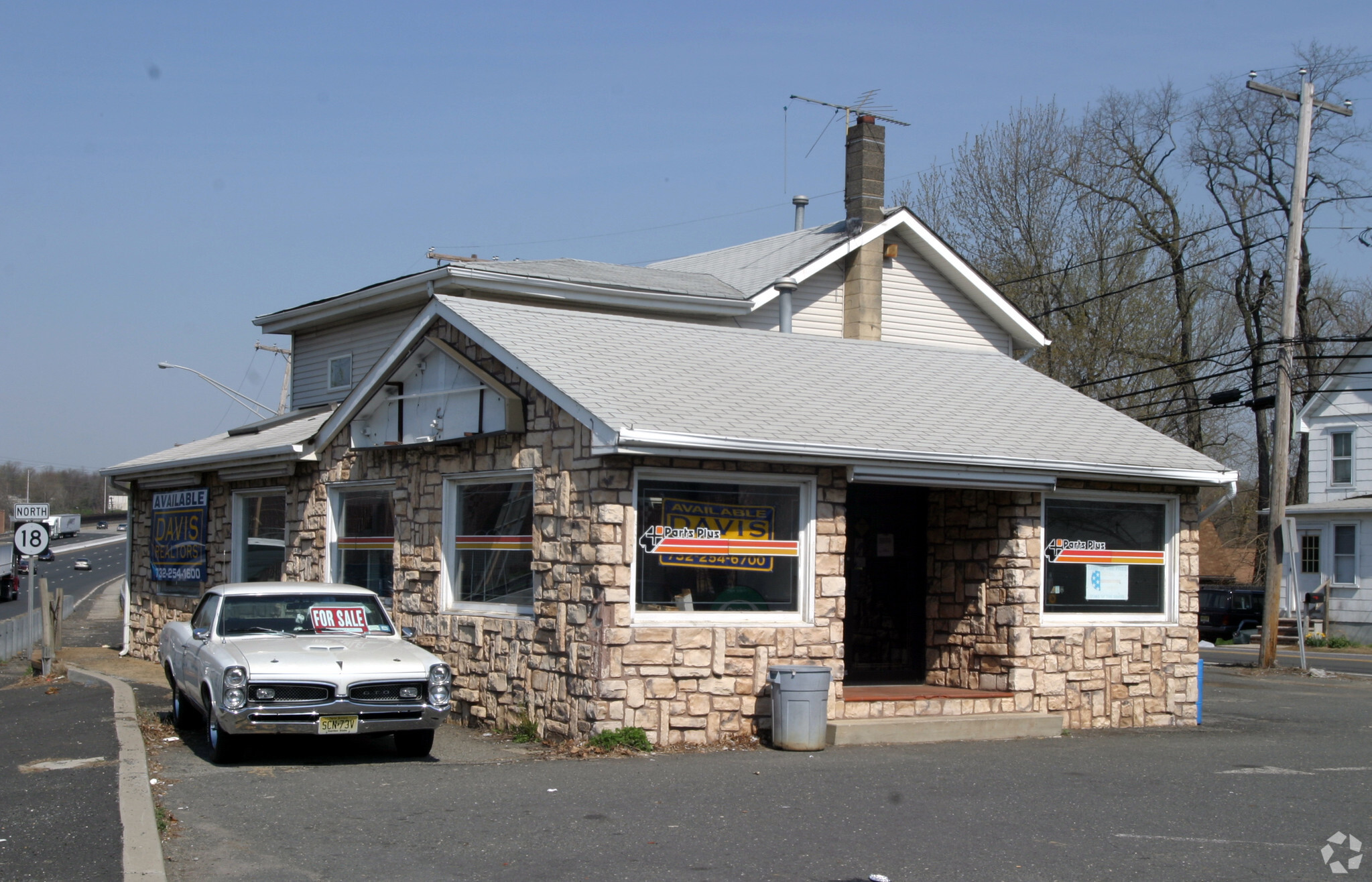 65 Old Matawan Rd, Old Bridge, NJ for sale Primary Photo- Image 1 of 7