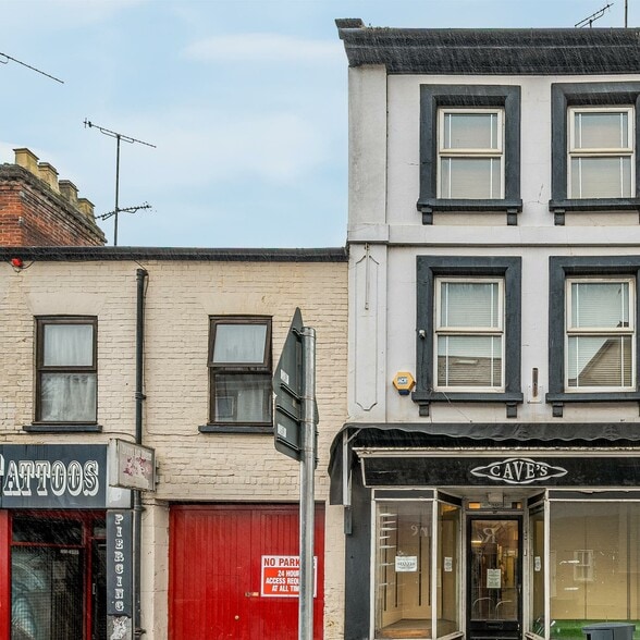 117 Middle St, Yeovil for sale - Primary Photo - Image 1 of 1