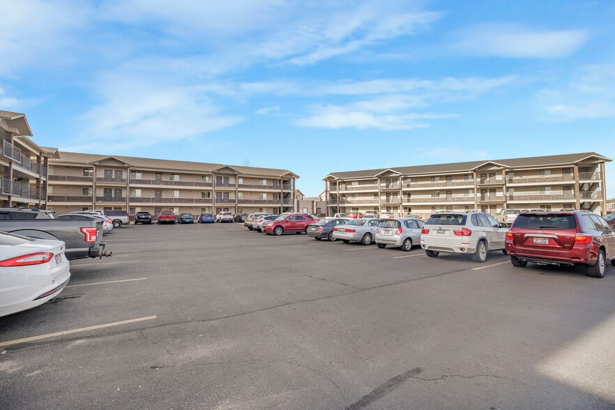 332 S 4th W, Rexburg, ID for sale - Building Photo - Image 3 of 6