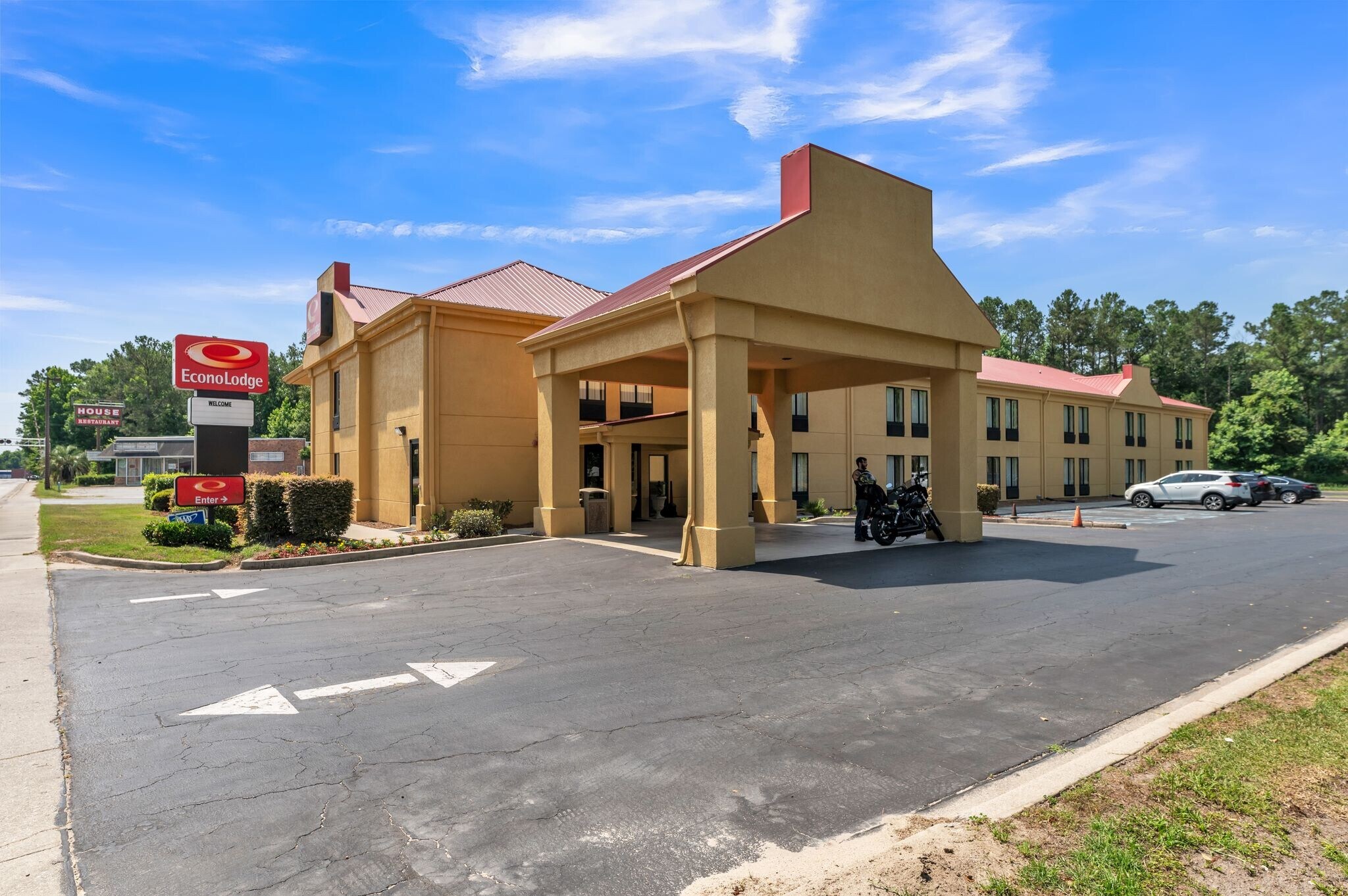 3986 Byrnes Dr, Saint Stephen, SC for sale Primary Photo- Image 1 of 1