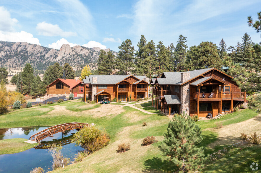 800 Macgregor Ave, Estes Park, CO for sale - Primary Photo - Image 1 of 1