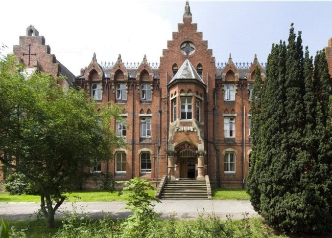 12 Henwick Rd, Worcester for sale Building Photo- Image 1 of 1