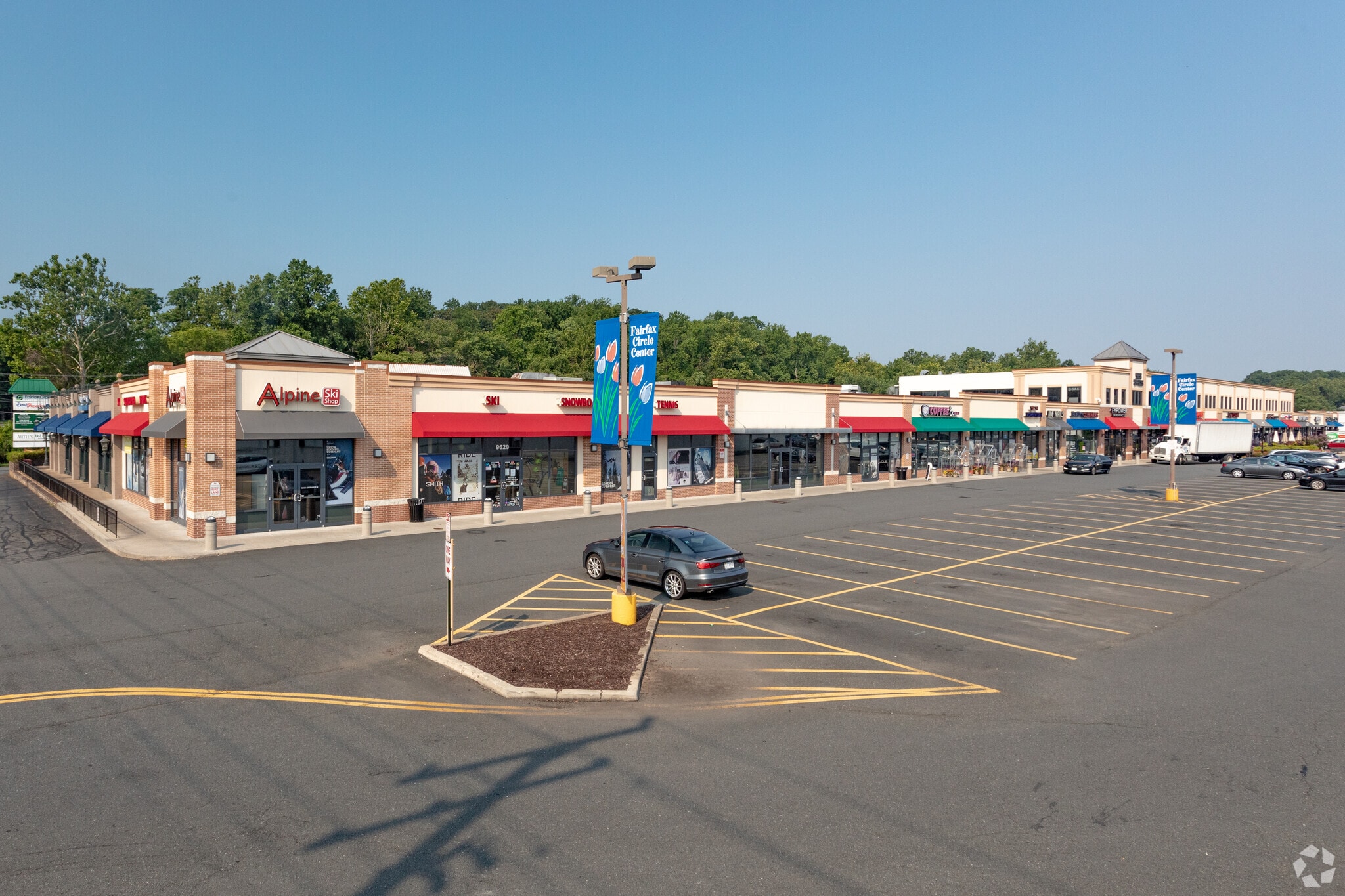 3250 Old Lee Hwy, Fairfax, VA for lease Building Photo- Image 1 of 6