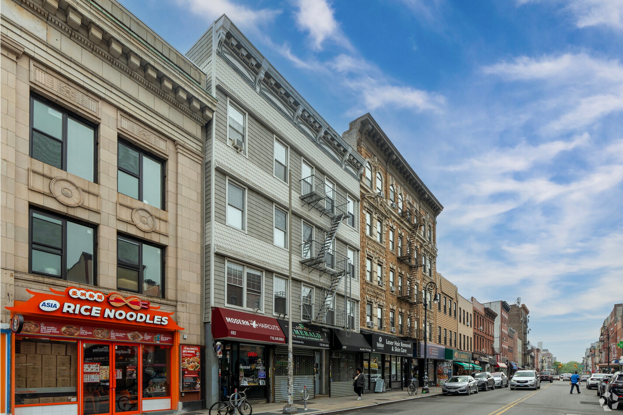 688 Manhattan Ave, Brooklyn, NY for sale Primary Photo- Image 1 of 1