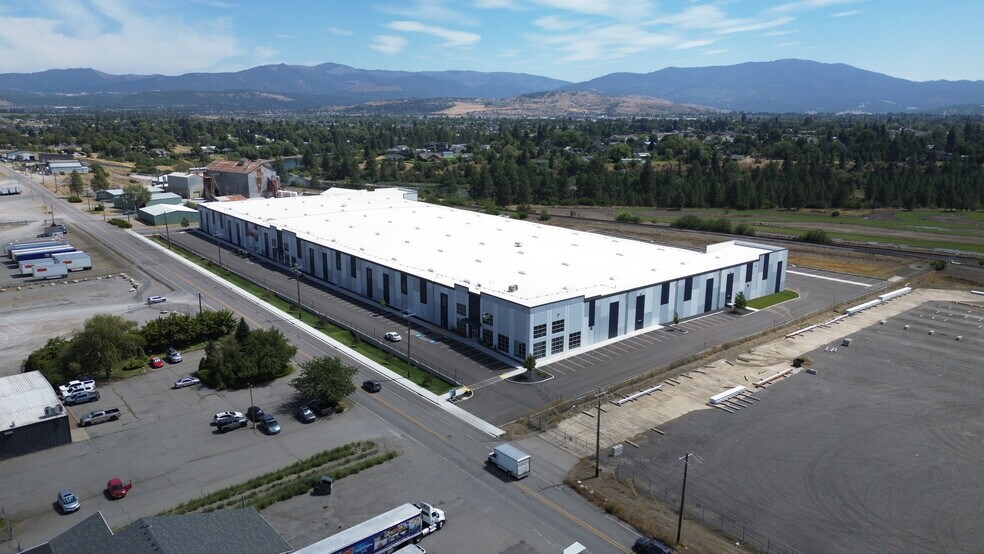 17710 E Euclid Ave, Spokane Valley, WA for lease - Building Photo - Image 2 of 6