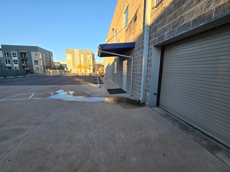 1830 S Bannock St, Denver, CO for lease - Building Photo - Image 3 of 28