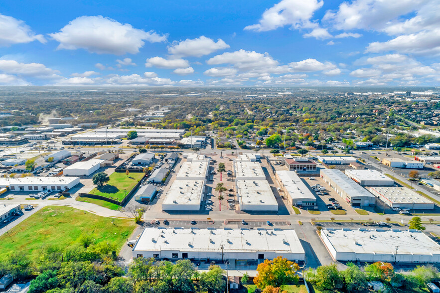 930-940 N Belt Line Rd, Irving, TX for lease - Building Photo - Image 2 of 9