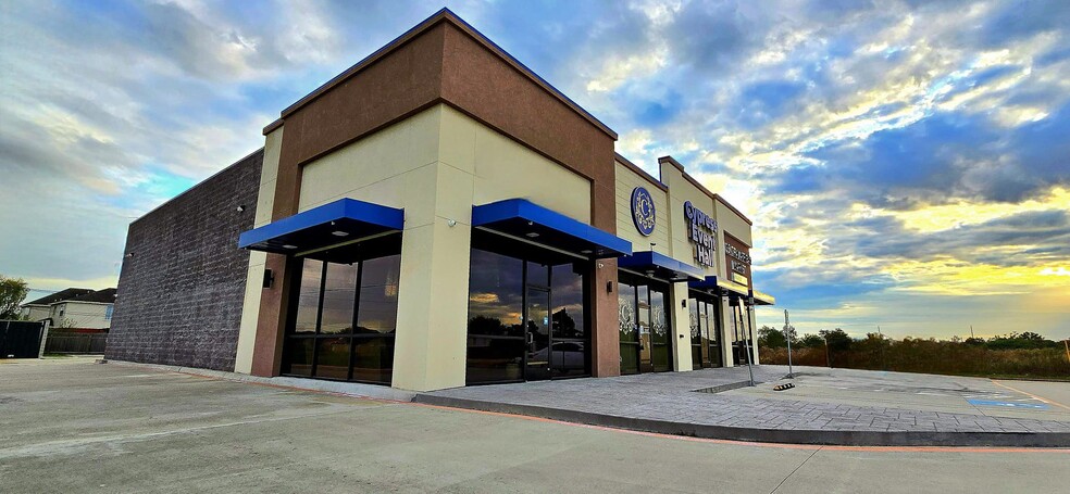 Sanderling Plaza - Drive Through Restaurant