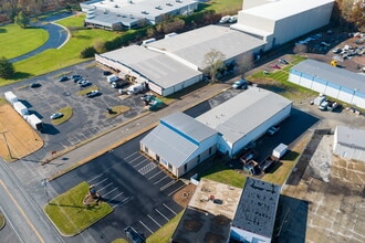 409 New State Rd, Manchester, CT for lease Interior Photo- Image 2 of 7