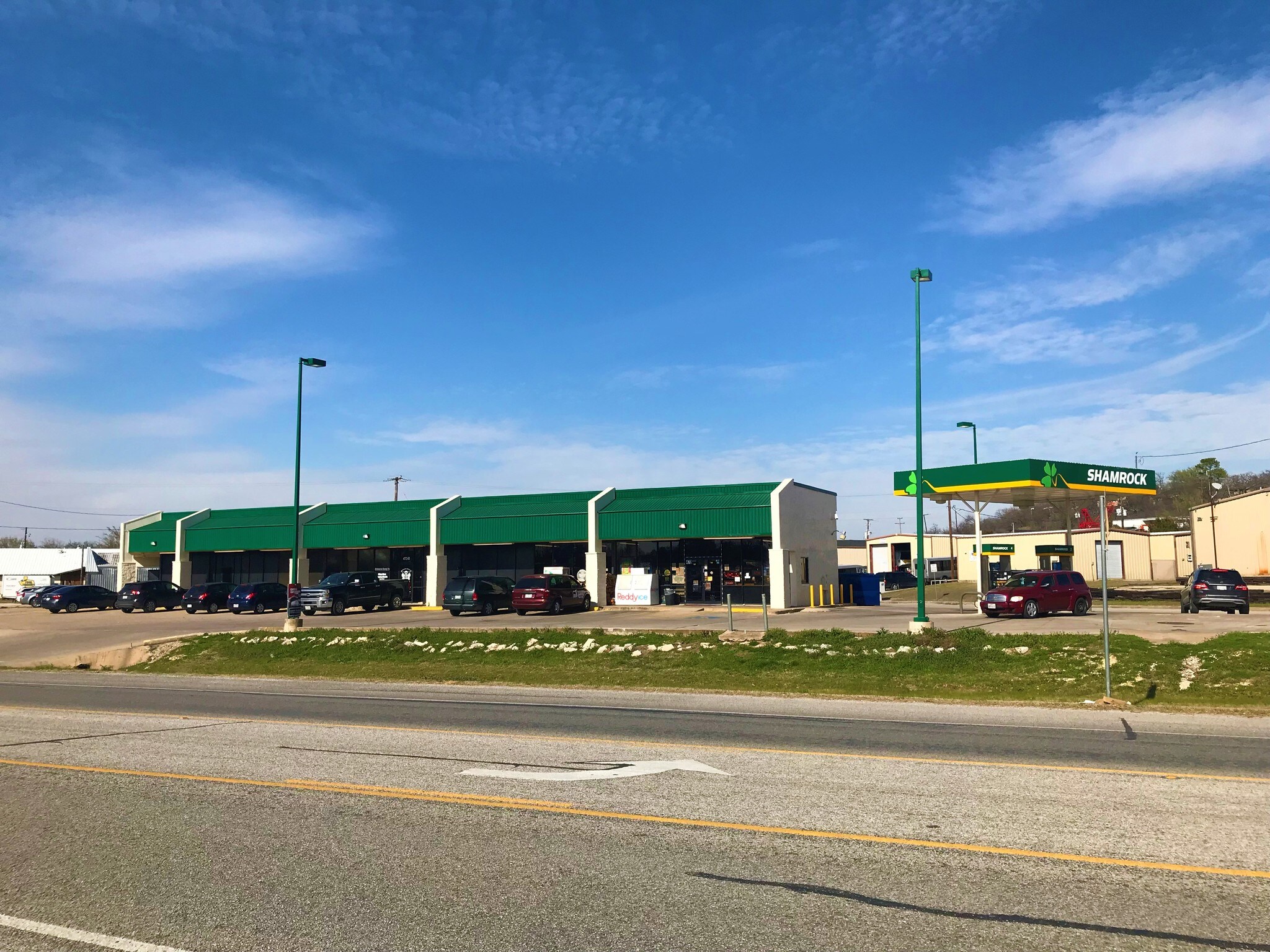 473 E Renfro St, Burleson, TX for sale Primary Photo- Image 1 of 1