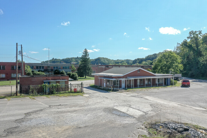 1 Water St, Old Fort, NC for lease - Building Photo - Image 1 of 23