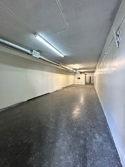 1137-1149 W Avenue I, Lancaster, CA for lease - Building Photo - Image 3 of 15